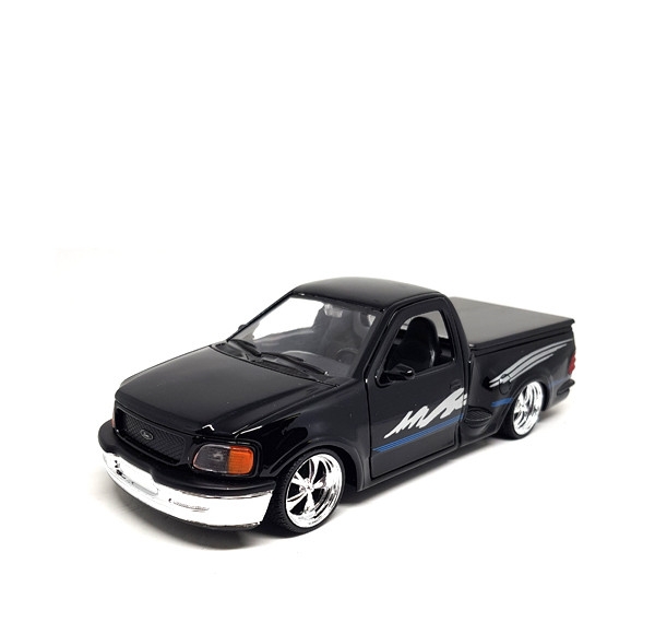 Auto 1:24 Welly 1998 Ford F-150 RCF Pick